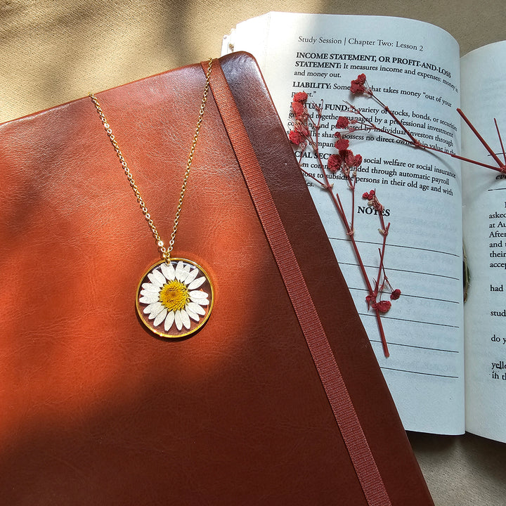 Daisy Bloom Pendant