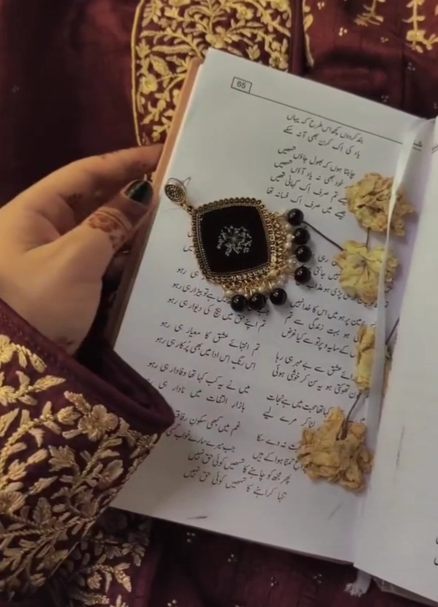 "Anne's Lace Jhumka - Resin Bouquet"