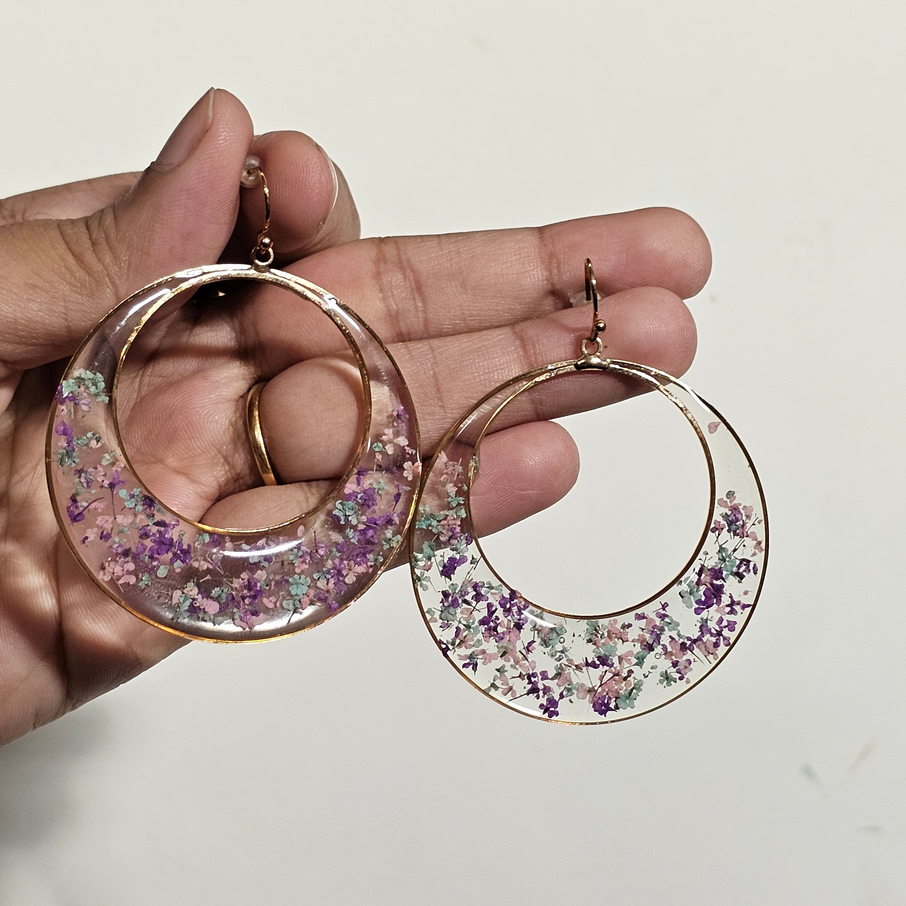 "Floral Hoops - Resin Bouquet"