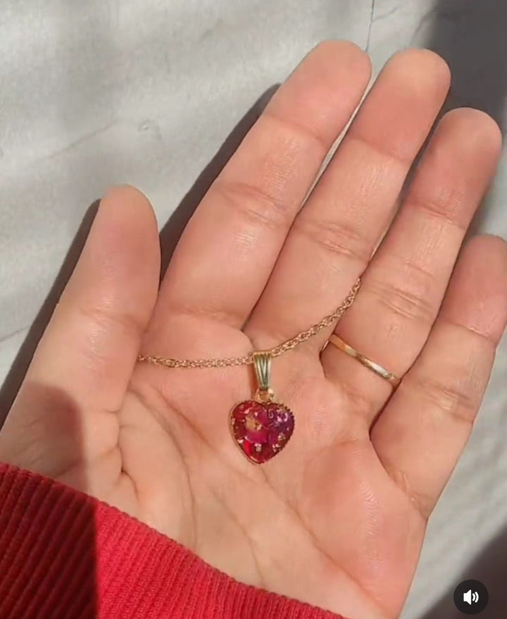 "Eternal Rose Heart Pendant - Resin Bouquet"