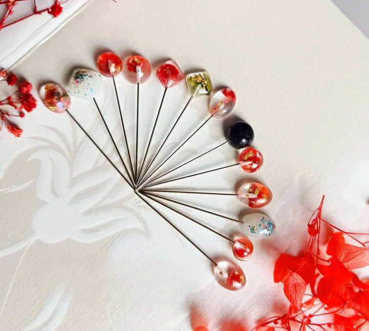 "Hijab pin - Resin Bouquet"