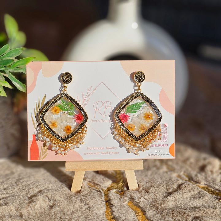 Blossom Square Charm - Resin Bouquet