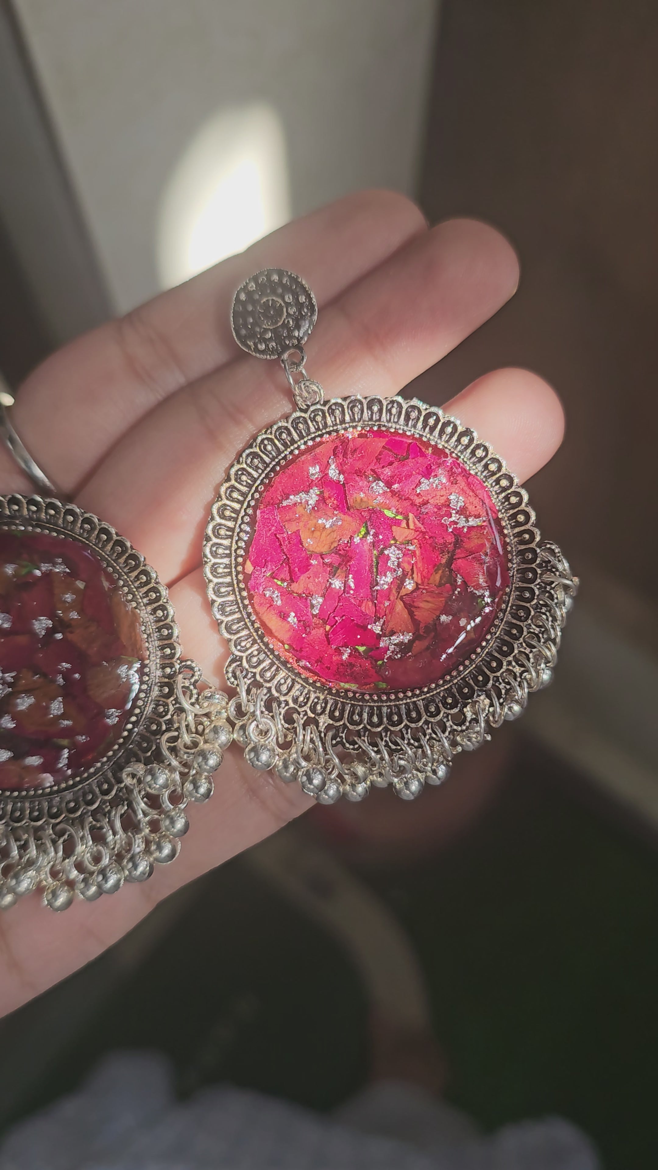 Rose jhumka