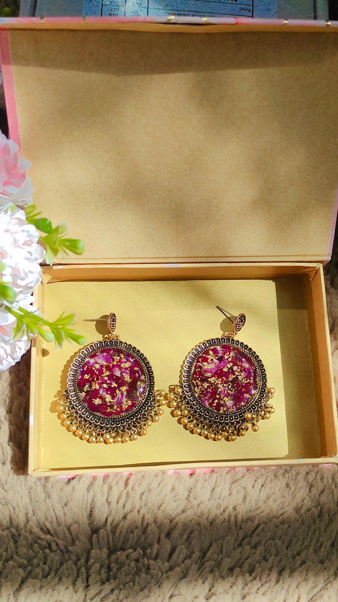 Rose jhumka